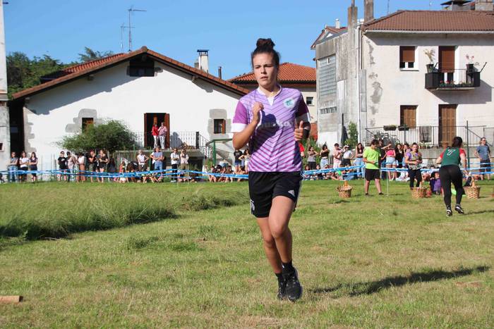 Asteasuko lagunarteko herri  56 1656445494248