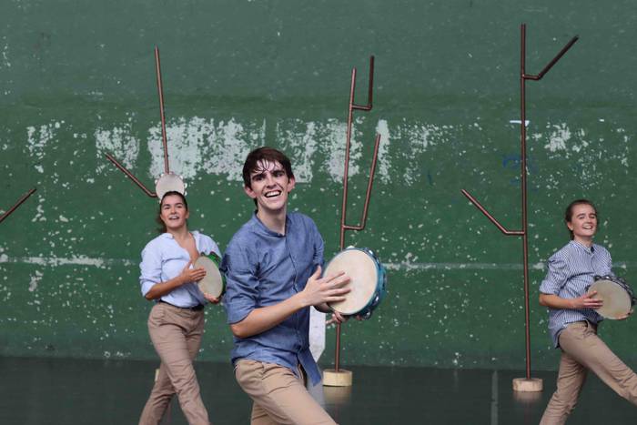 'Maurizia naz', Aukeran dant 28 1601216092224