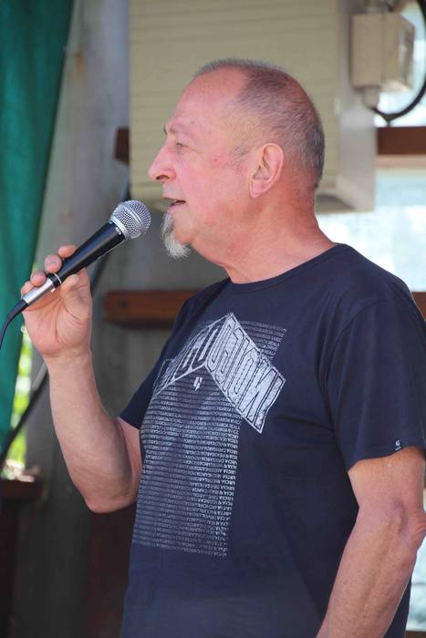 Bertsoak eta koktelak uztart 4 1661603477399