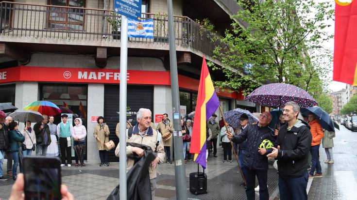 Errepublika kalearen lekuko, izena aldatu eta 90 urtera