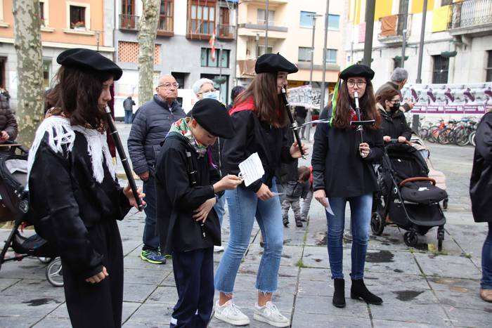 Ozenki txistulari taldearen  1 1645790329945