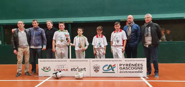 Igande gazi-gozoa, irurarrentzat!