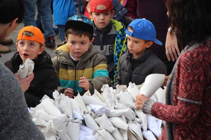 euskararen eguna 2015 irura 81 1449169429899