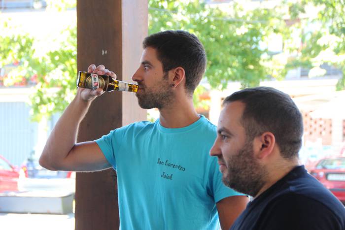 Kuadrillak bapo jarri dira I 30 1502546908142