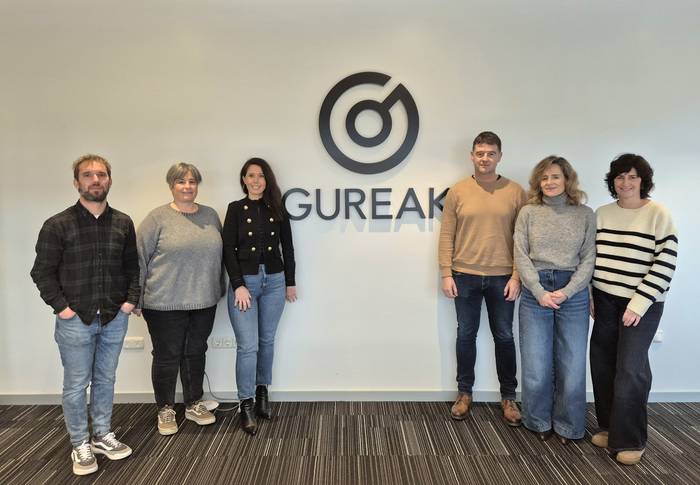 Lurraldebuseko TO06 linearen ordutegia aldatuko dute, Gureak enpresako langileen beharretara egokitzeko