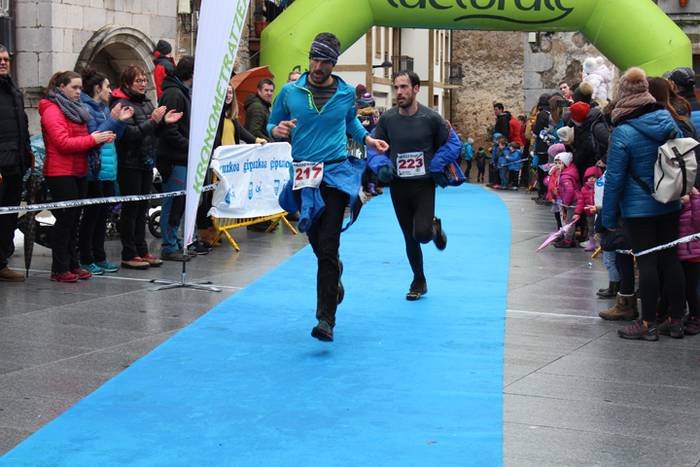 Jokin Lizeaga eta Veronica D 93 1517771785381