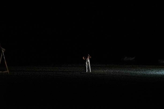 Hondartzan Argiaren Bila