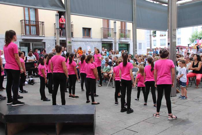 Iritsi da jai egun handia 105 1532522924942