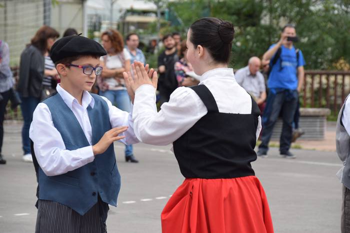 Ibarrako Dantzari Txiki Egun 52 1528547891766