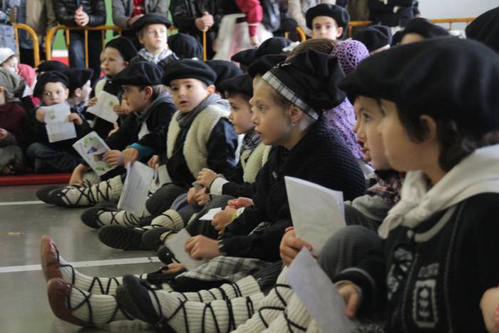 Gabon eskea eta olentzero 2015 65 1450964189255