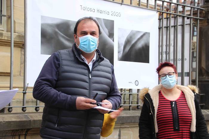 Sari nagusia 'Azala' izeneko 25 1606581808269