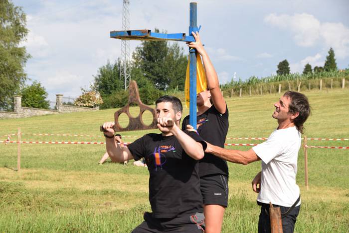 Zizurkilgo Ama Birjin jaiak 2016 9 1471284987812