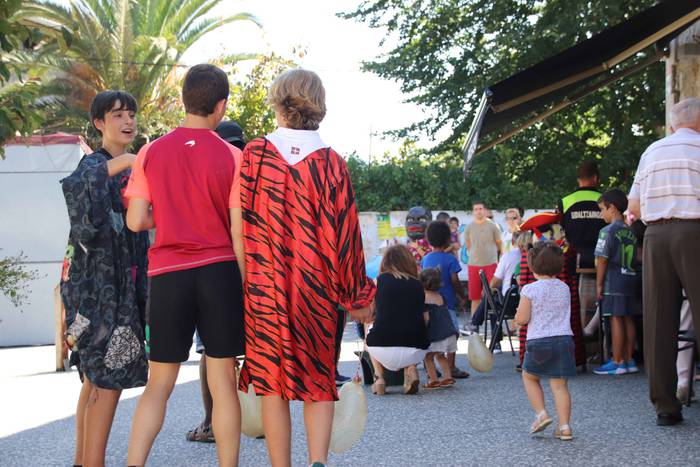 Txikiak buruhandiei ihesi ib 44 1566045849926