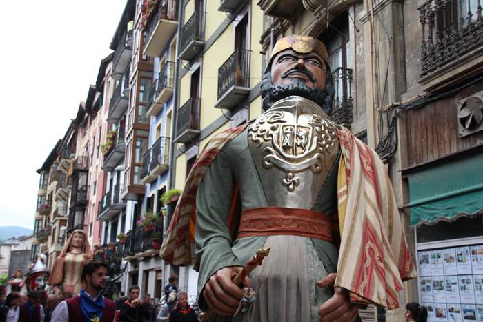 Bi erraldoi txiki etxean 2 1495291917556