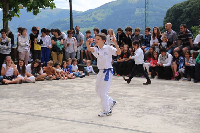 Tradizioa mantentzeko soka 106 1498747240529