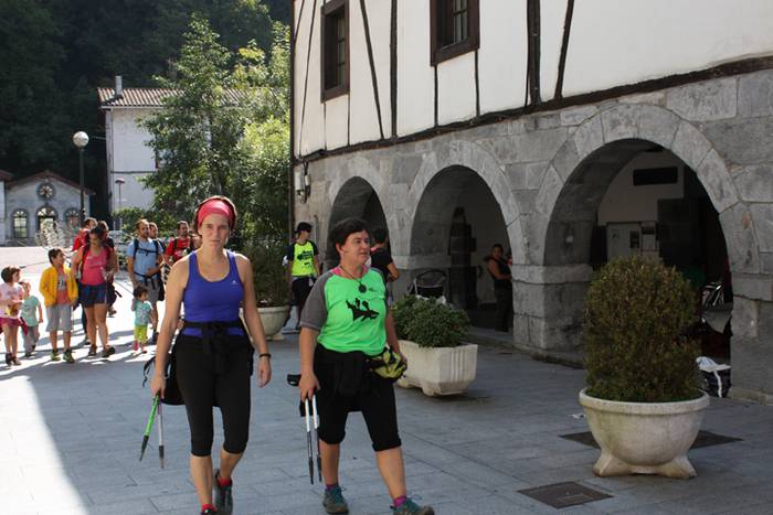 III. Mendiz Mendi Etxera 141 1506347527651