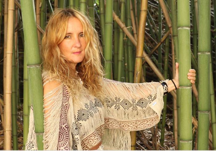 «Gerrari eta zentsurari buruz hitz egin behar da, isiltasuna ez delako ona»