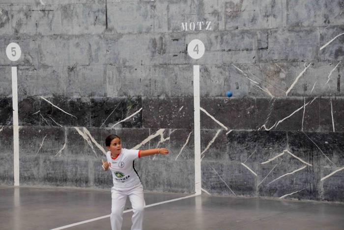 Gaur, frontisa festaleku 20 1565436483747