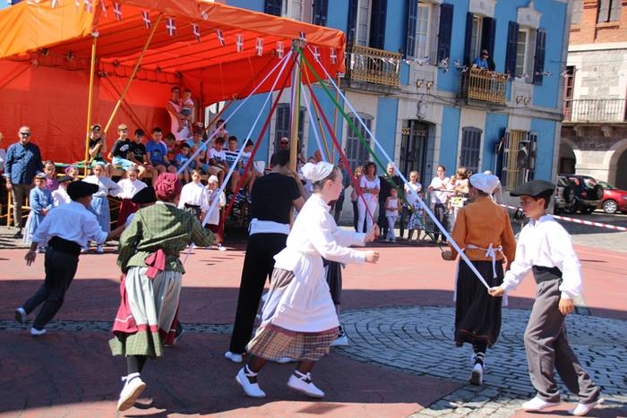 Dantza, bidania 48 1472040102085