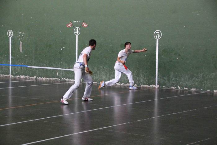 Lau eta erdiko Intxaur Txape 8 1626710618883