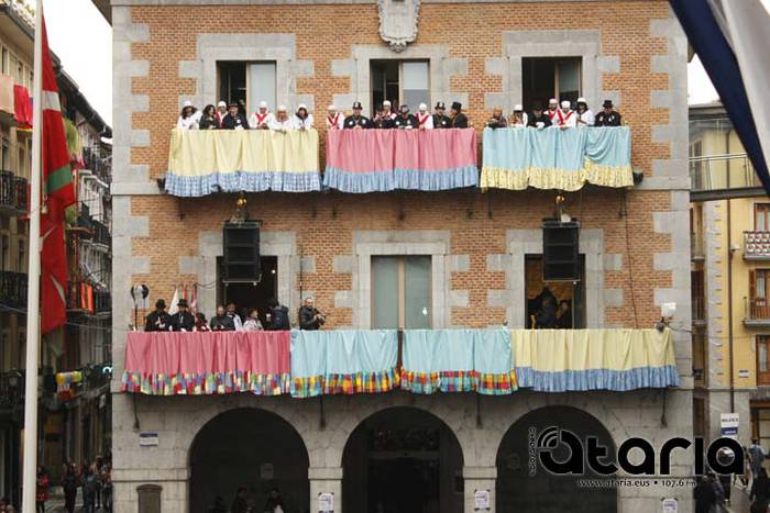 Gora 'patria' inauterizalea! 42 1518106150428