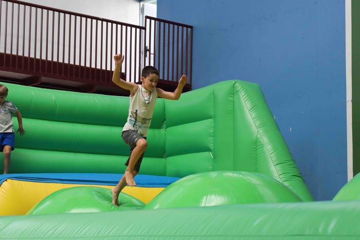 Saltoka eta jolasean pasatu  45 1660043086506