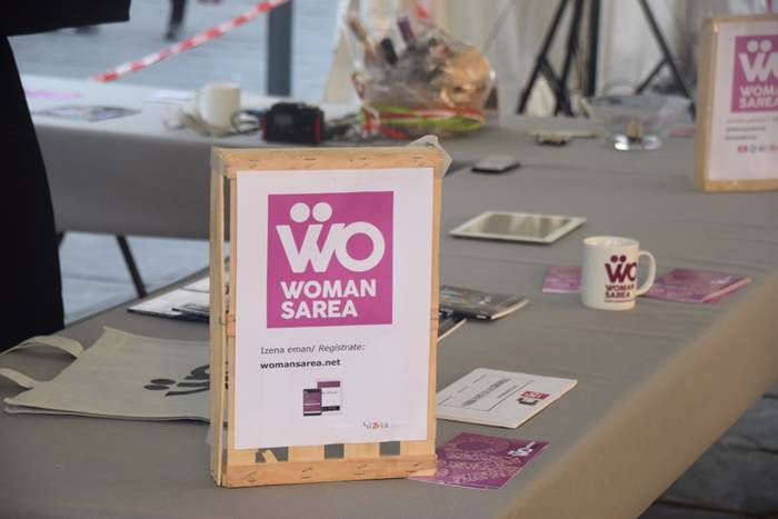 Woman Sarearen aurkezpen jai 9 1489230302064