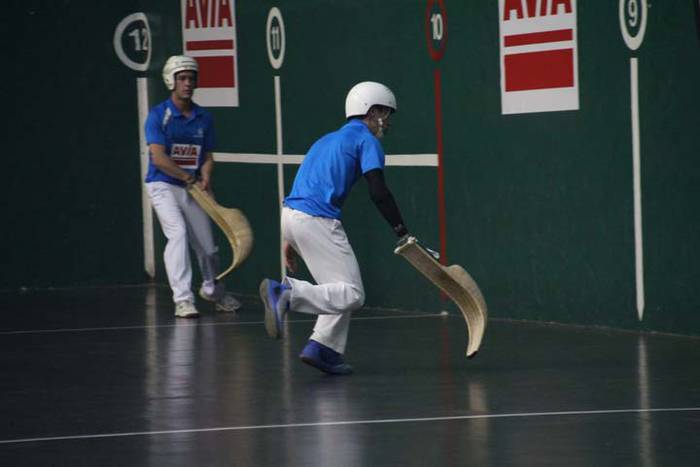 ZESTA PUNTA ELOLAREN OROIMEN 21 1512735396357