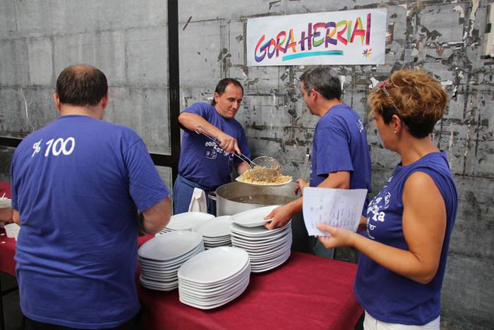 Kuadrila ugari, herri bat 4 1471179168047