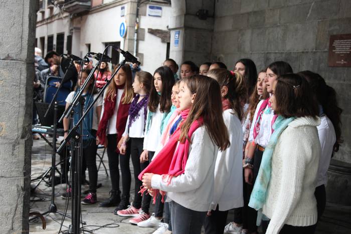 Musikariek Tolosako kaleak h 1 1558801936037