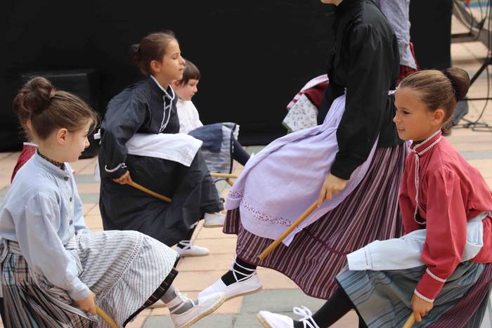 Euskal dantzek harrobia dute 46 1567950061789