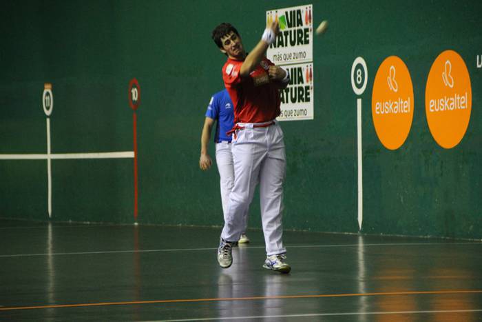 Erasun debuta eta Jaka finalerdia pilota 13 1478374903174