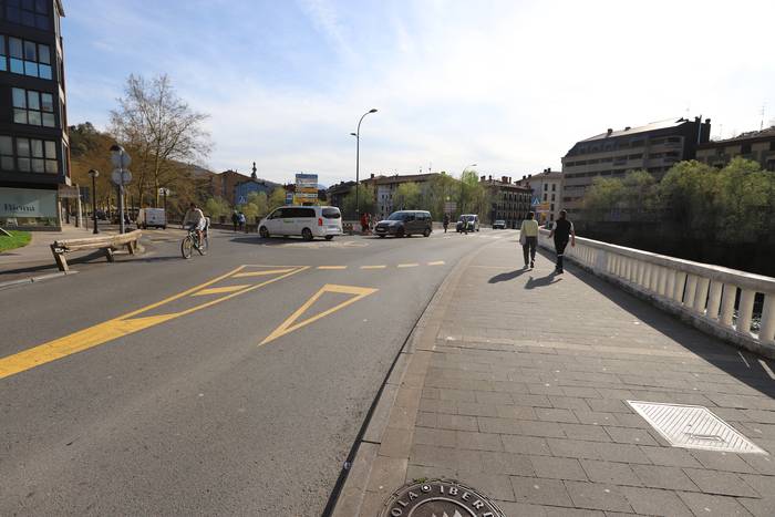 Abian da Arrameleko zubiko obren lizitazioa