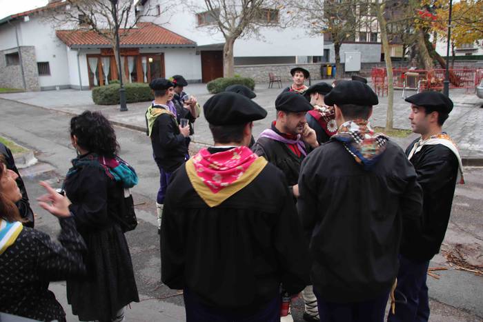 Amasarrak gaztetzen dituen e 44 1541670496958