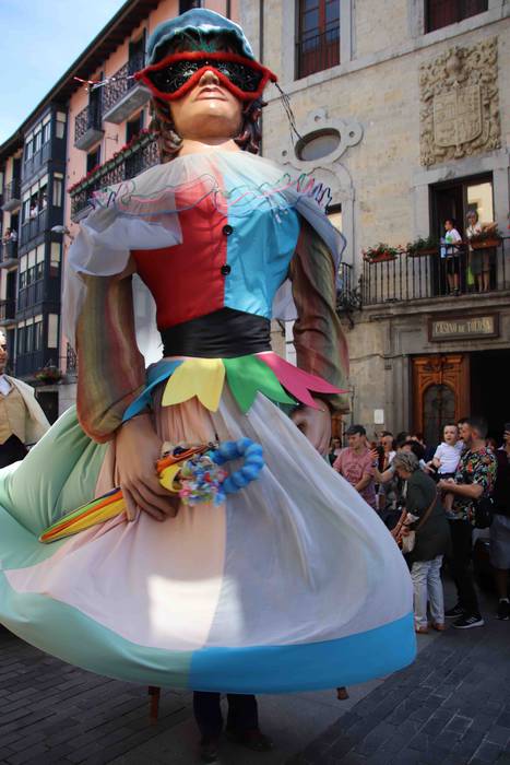 Erraldoiak eta buruhandiak T 34 1561218581039