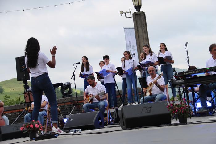 Kultur eskaintza bai, baina gehiago nahi