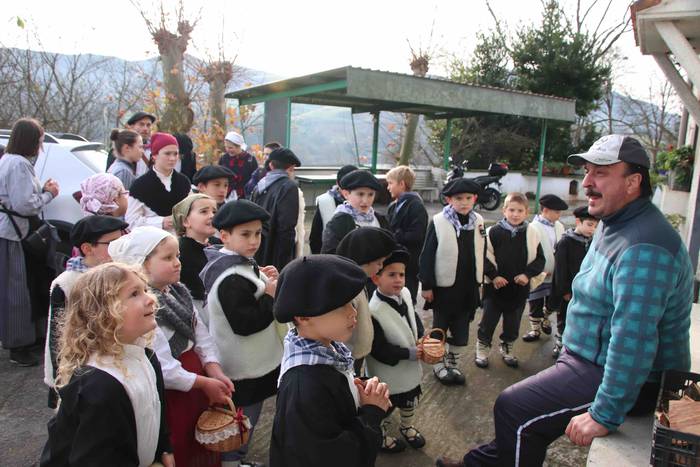 Gabon gaua 2018 Aduna 111 1545654430766