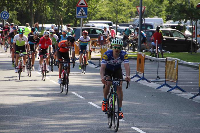 Gurpil gainean, Abraham Olan 1 1559486995608