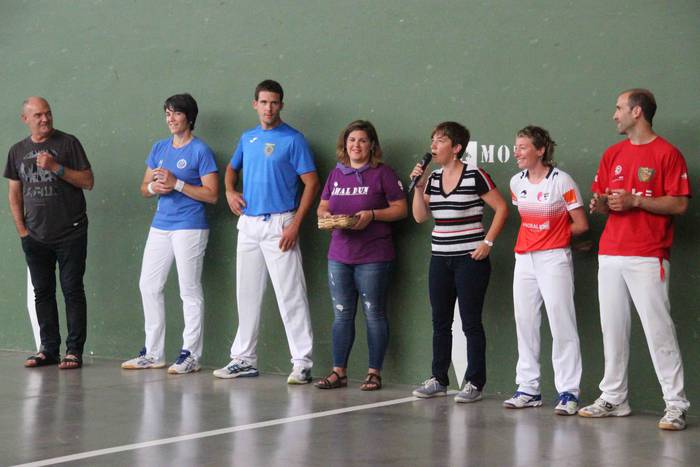 ikaztegieta bertso pilota mi 5 1533922321289