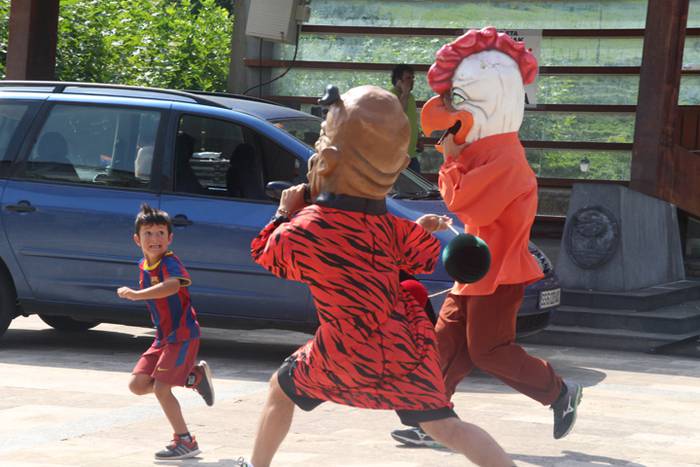 Pantaila txikitik, suziria p 48 1503662411072