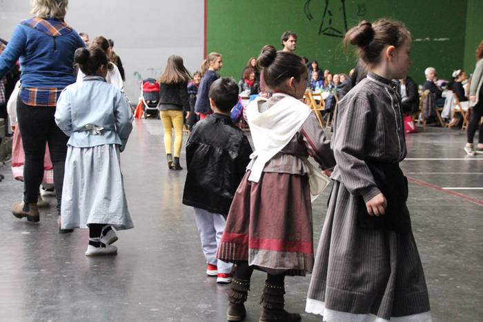 Eguna dantzan 24 1491147696038