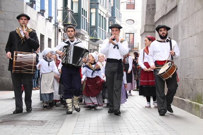 Sueltoan dabiltza 33 1521909935723