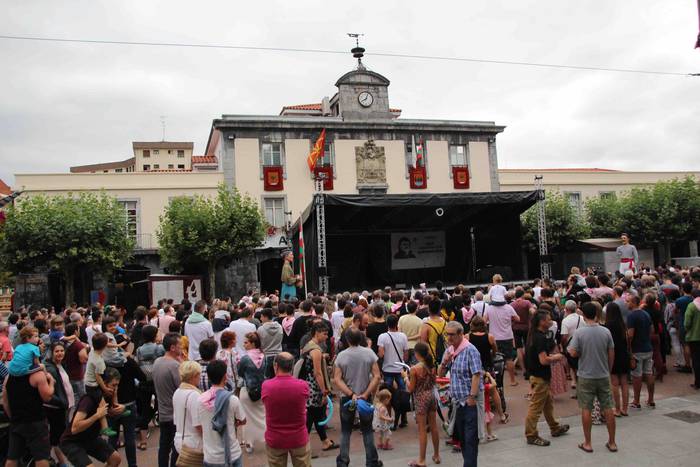 "Memoriaren egutegian oraind 3 1564602372674