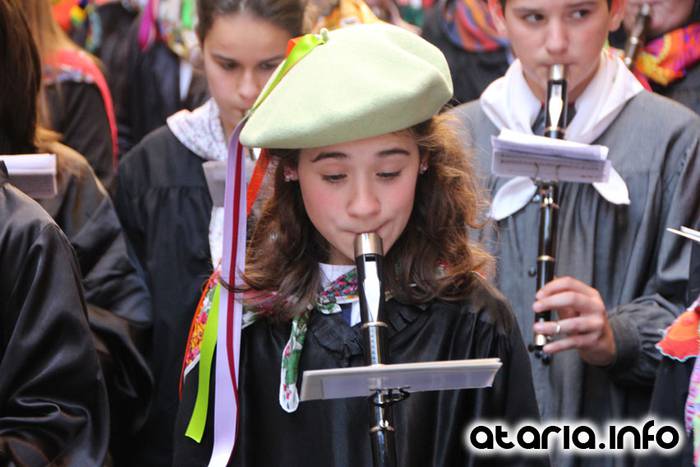 Ozenki Txistulari Taldea 2016 4 1454678378684