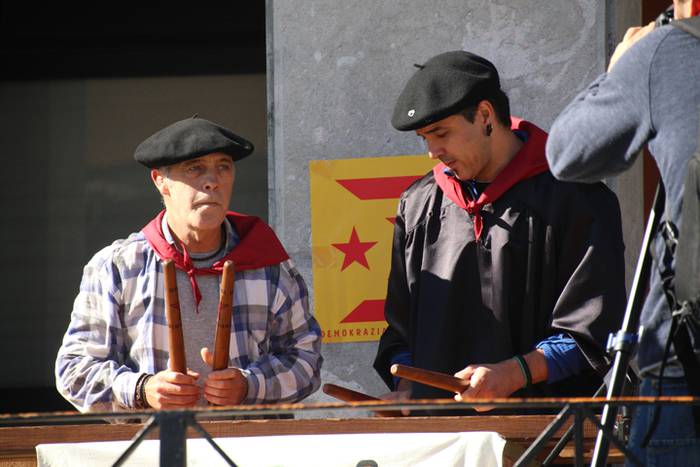 Lurraren zaindari direnen er 11 1507466029861