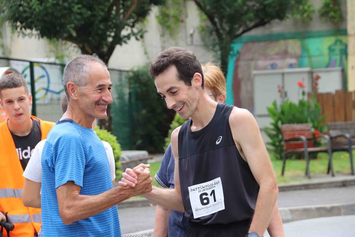 Herri Krosa Santioak Zunbelt 71 1658750736998