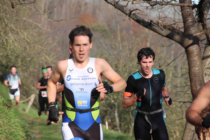 Alexander Ordeñana eta Zuriñ 14 1543079268688