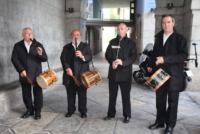 Tolosako Babarrun Kofradiako kide berriak 1 1479648530615