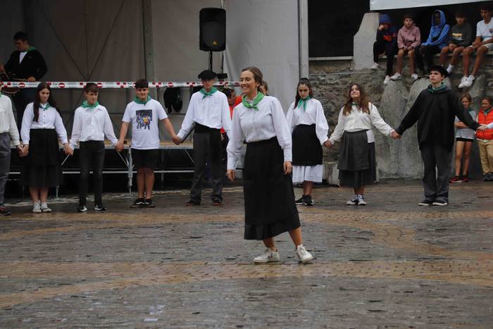 Irurako dantza soka sanmiela 26 1664023875783