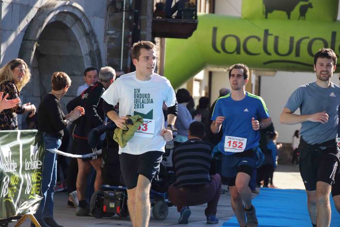 Iñaki Olano eta Andrea Garay 105 1580654093273